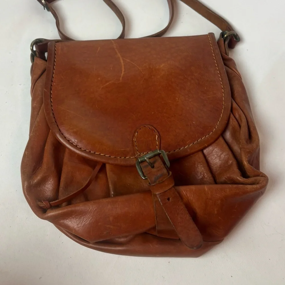 Vintage Boho Leather Crossbody Accordion Brown Hippie Drawstring 1960’s-1970’s - Picture 1 of 7